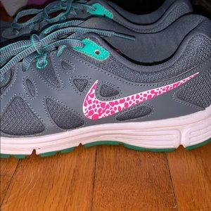 Grey Nike sneakers size 8